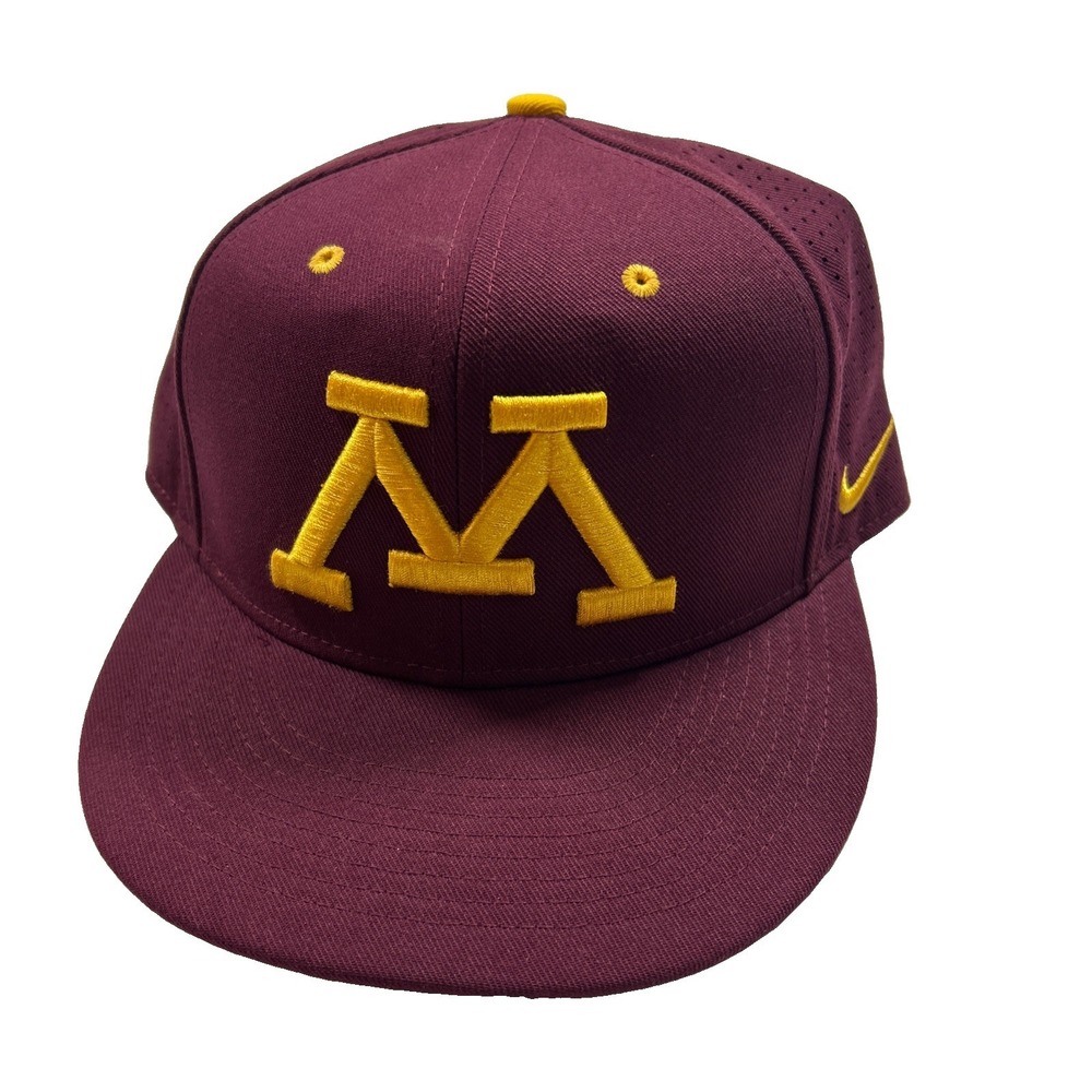 Nike Minnesota Golden Gophers Baseball Team Issue Cap Maroon Gold Gray 7 3/4